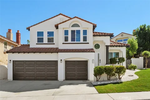 MLS: OC26218911