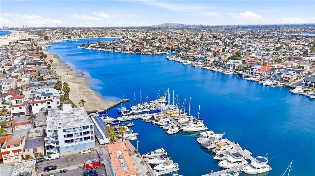 6150 E Bay Shore Walk