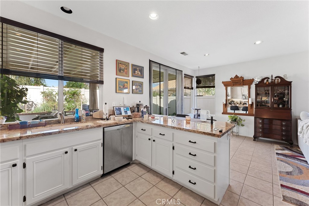 SUNLAKES CC - Residential
