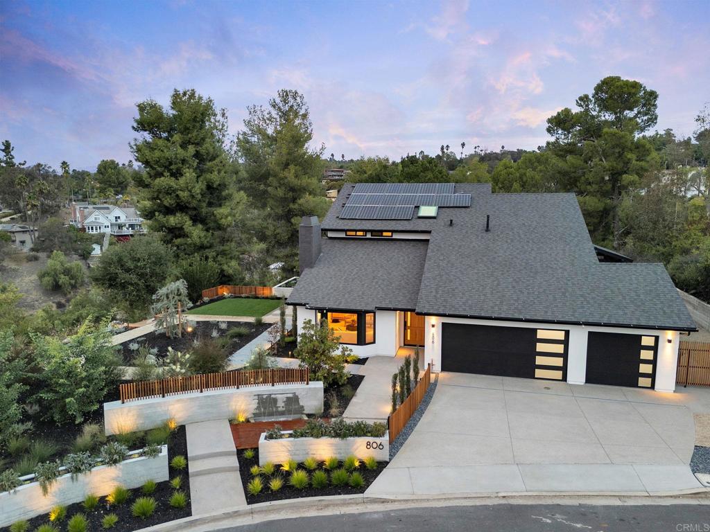 806 Needlerock Place