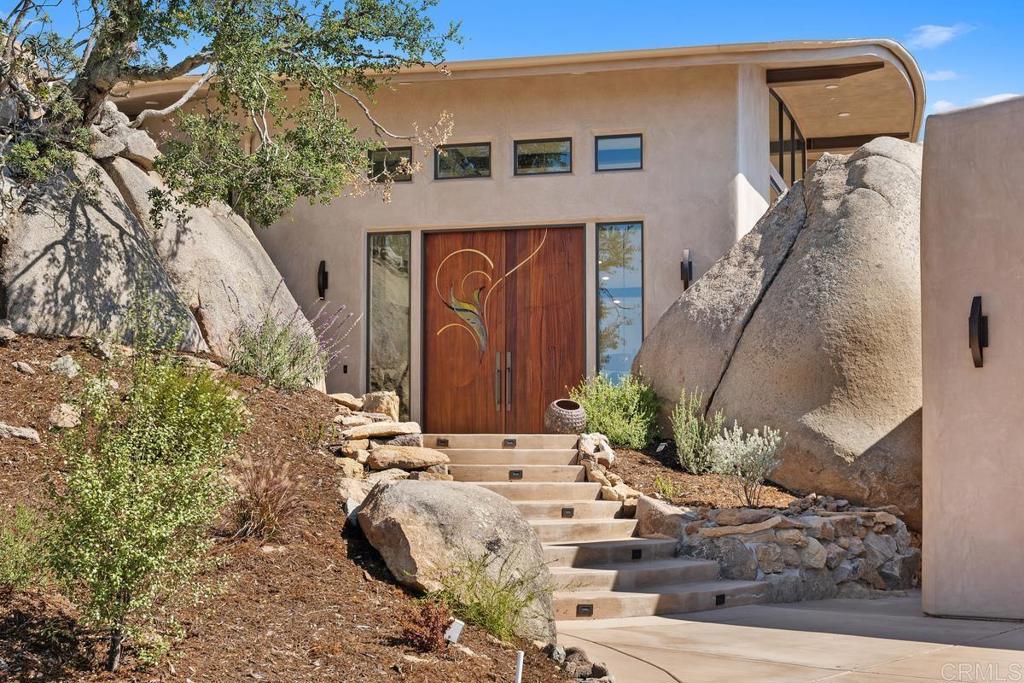 10027 Tall Oak Drive