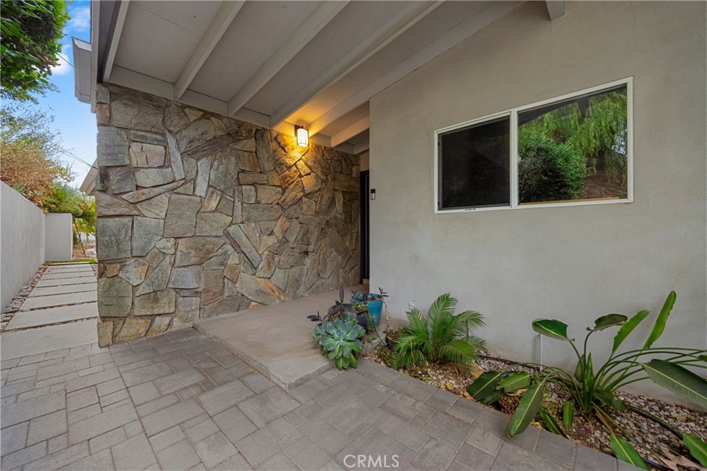 11661 Anderson