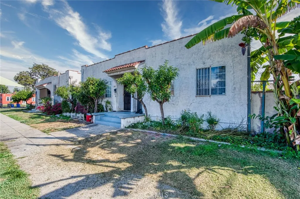 Los Angeles, California 90062, United States, ,Residential,Active,243819