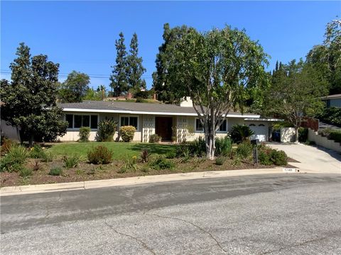 Photo of 15949 Maracaibo Place, Hacienda Heights, CA 91745 (MLS # OC26063714)