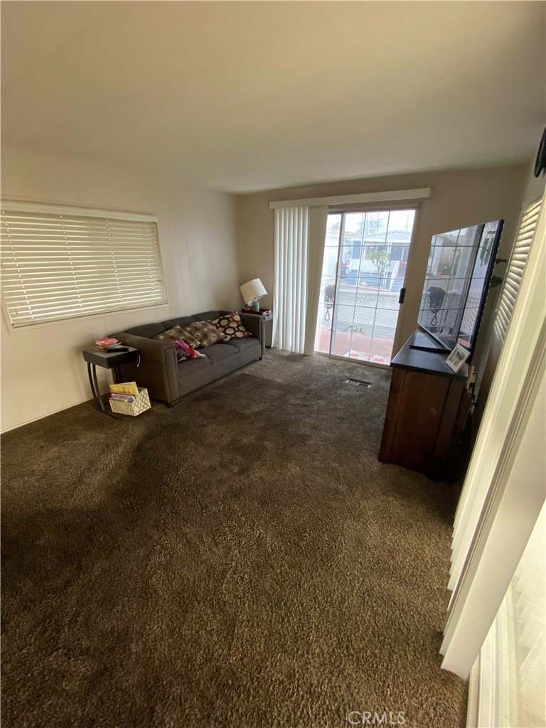 1801 E Collins Avenue 36