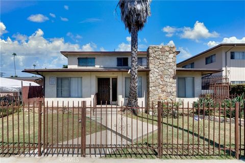 517 E 97th Street Inglewood CA 90301