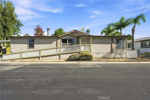 MLS: SW26198518