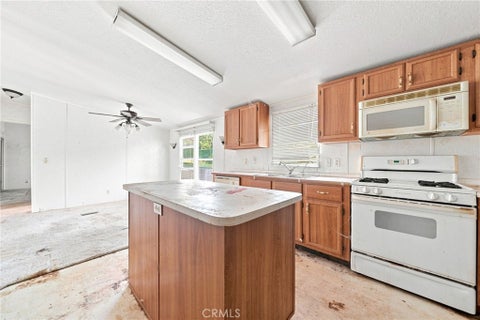 Tiny photo for 31130 S General Kearny Road #190, Temecula, CA 92591 (MLS # SW26198518)