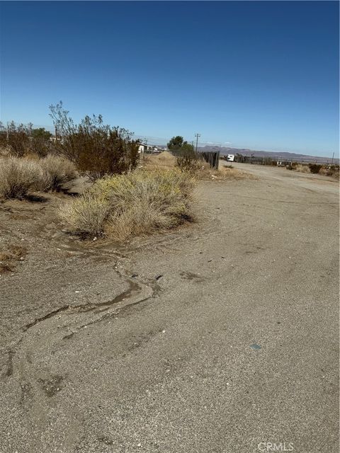 Photo of 0 Beekley Road, Pinon Hills, CA 92372 (MLS # HD25135762)