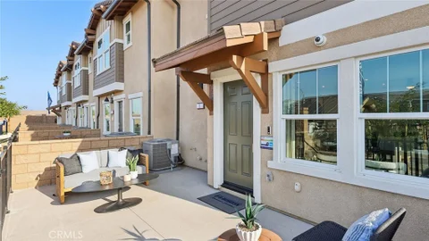 6392 Moonfire Lane Unit 1, Fontana, CA 92336 - MLS#: SW26197570