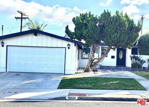 Photo of 15624 Gaymont Drive, La Mirada, CA 90638 (MLS # 26817241)