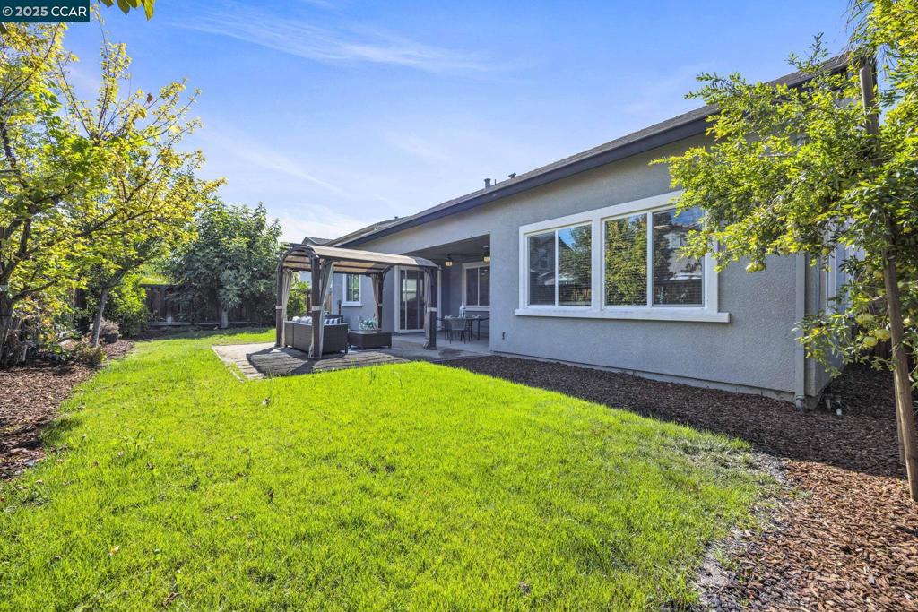 BRENTWOOD - Residential