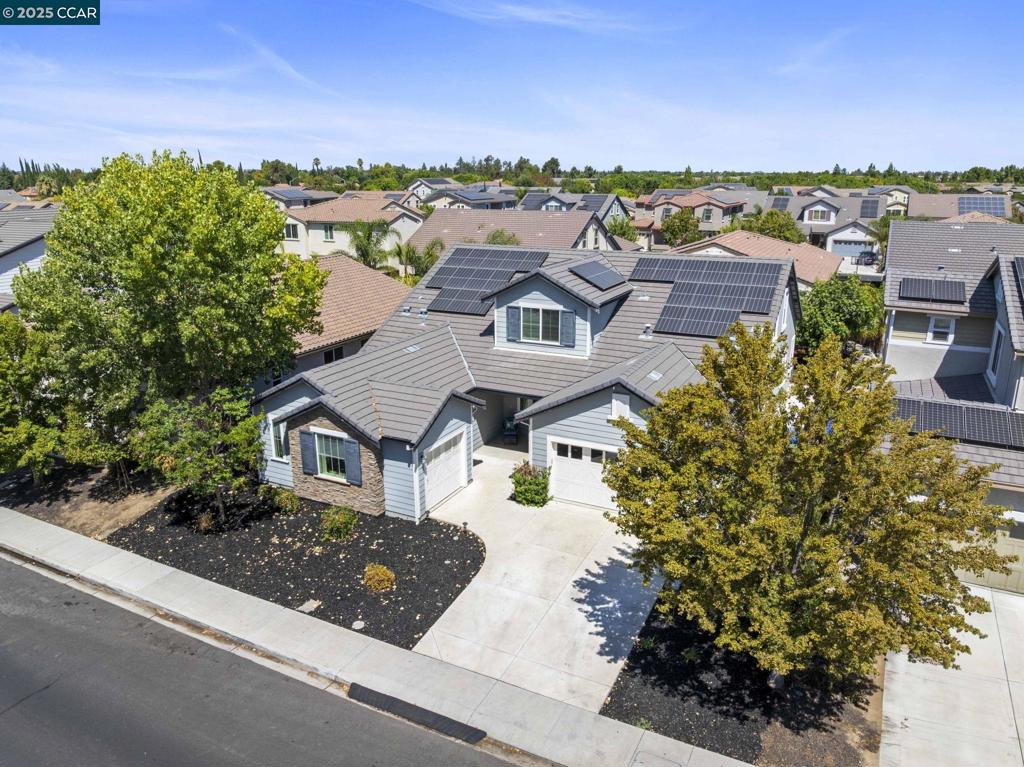 BRENTWOOD - Residential