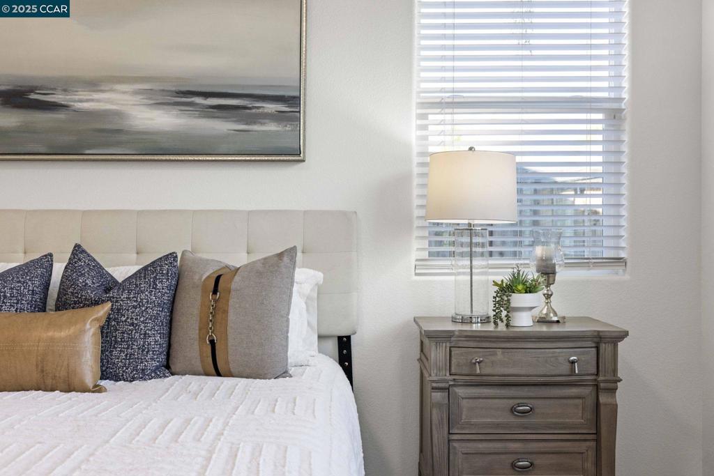 BRENTWOOD - Residential