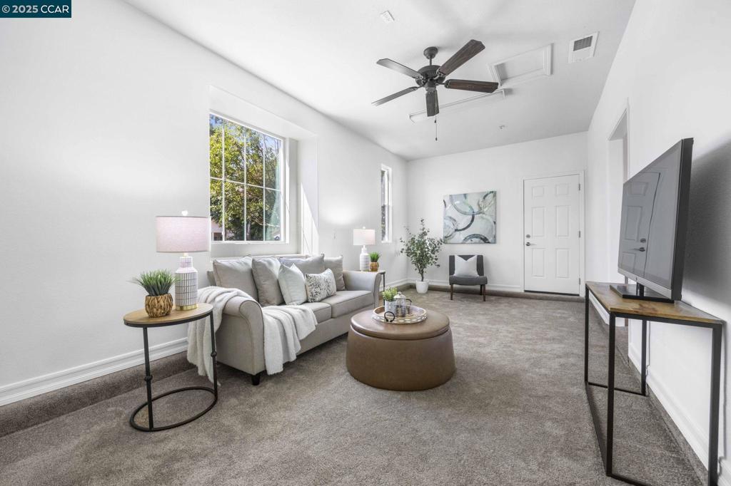 BRENTWOOD - Residential