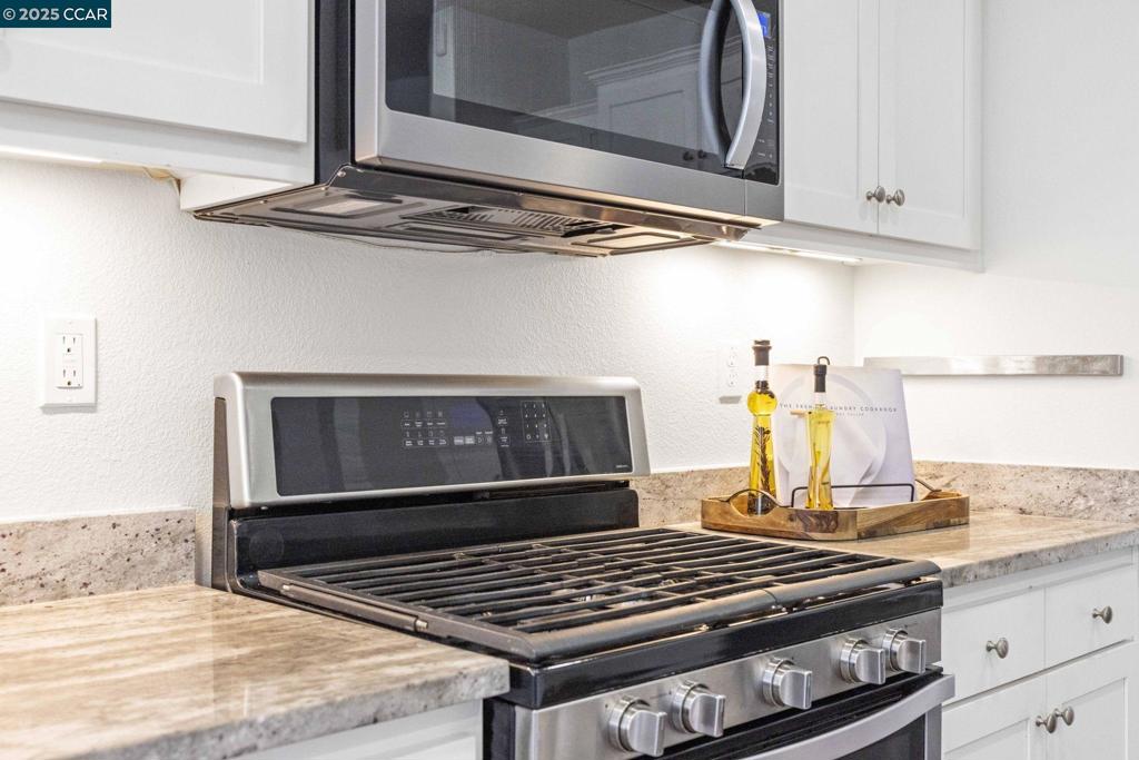 BRENTWOOD - Residential