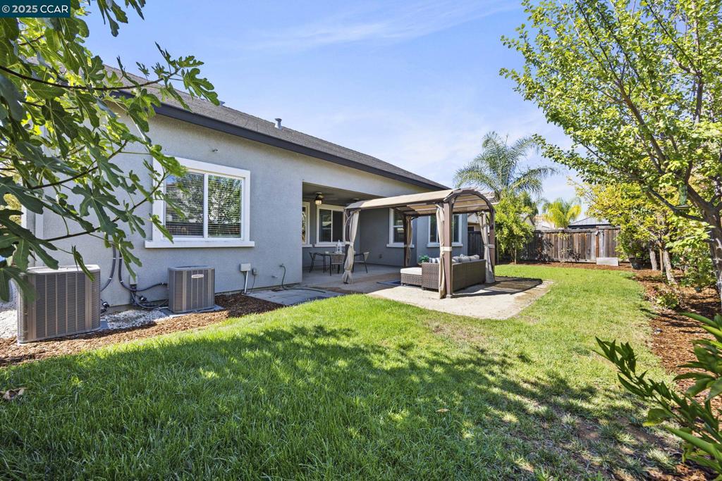 BRENTWOOD - Residential