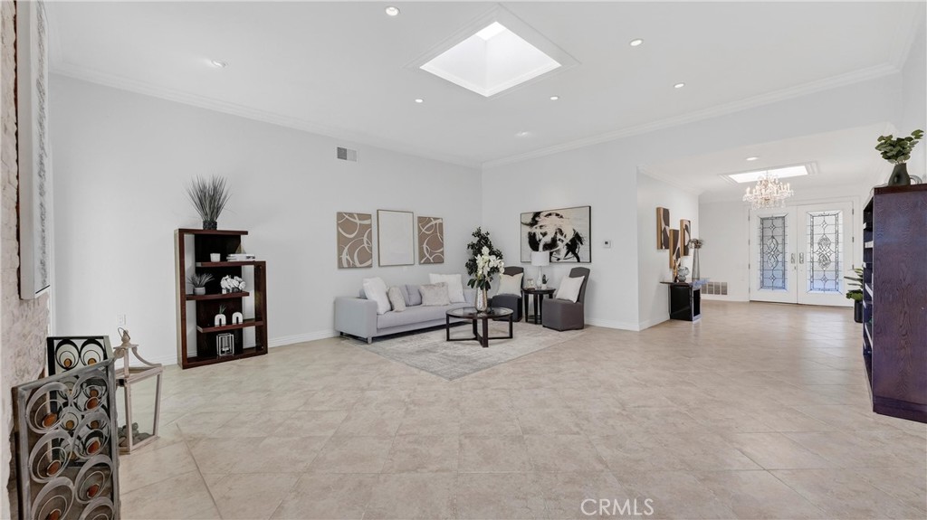 5596 Vista Del Mando S A