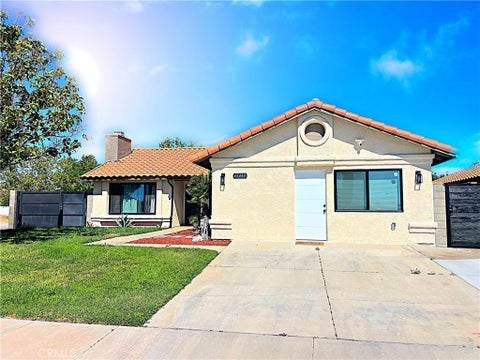 Photo of 45446 17th East Street, Lancaster, CA 93535 (MLS # SR26112066)
