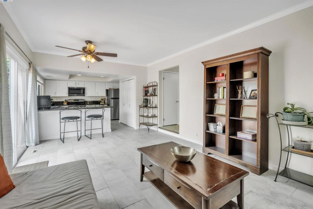 CENTRAL HAYWARD - Residential
