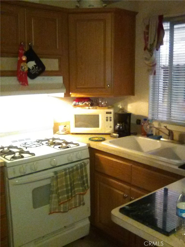 10799 Sherman Grove Avenue 18