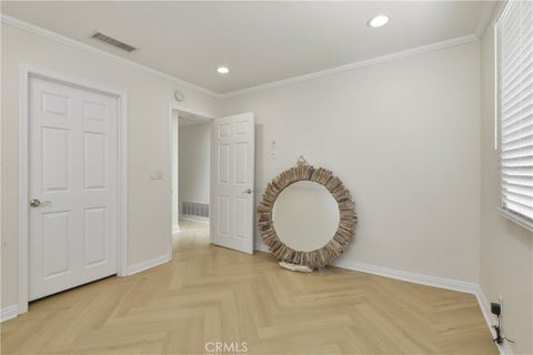 Tiny photo for 7152 Pomelo DR, West Hills, CA 91307 (MLS # OC26164799)