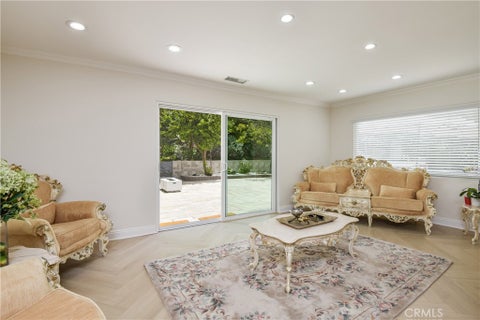 Tiny photo for 7152 Pomelo DR, West Hills, CA 91307 (MLS # OC26164799)