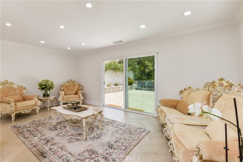 Tiny photo for 7152 Pomelo DR, West Hills, CA 91307 (MLS # OC26164799)