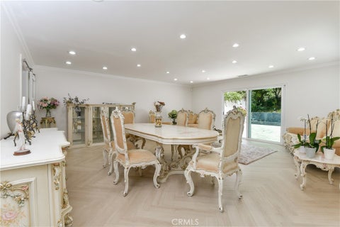 Tiny photo for 7152 Pomelo DR, West Hills, CA 91307 (MLS # OC26164799)