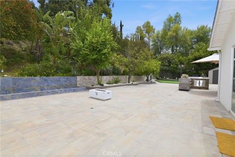 Tiny photo for 7152 Pomelo DR, West Hills, CA 91307 (MLS # OC26164799)