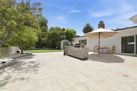 Tiny photo for 7152 Pomelo DR, West Hills, CA 91307 (MLS # OC26164799)