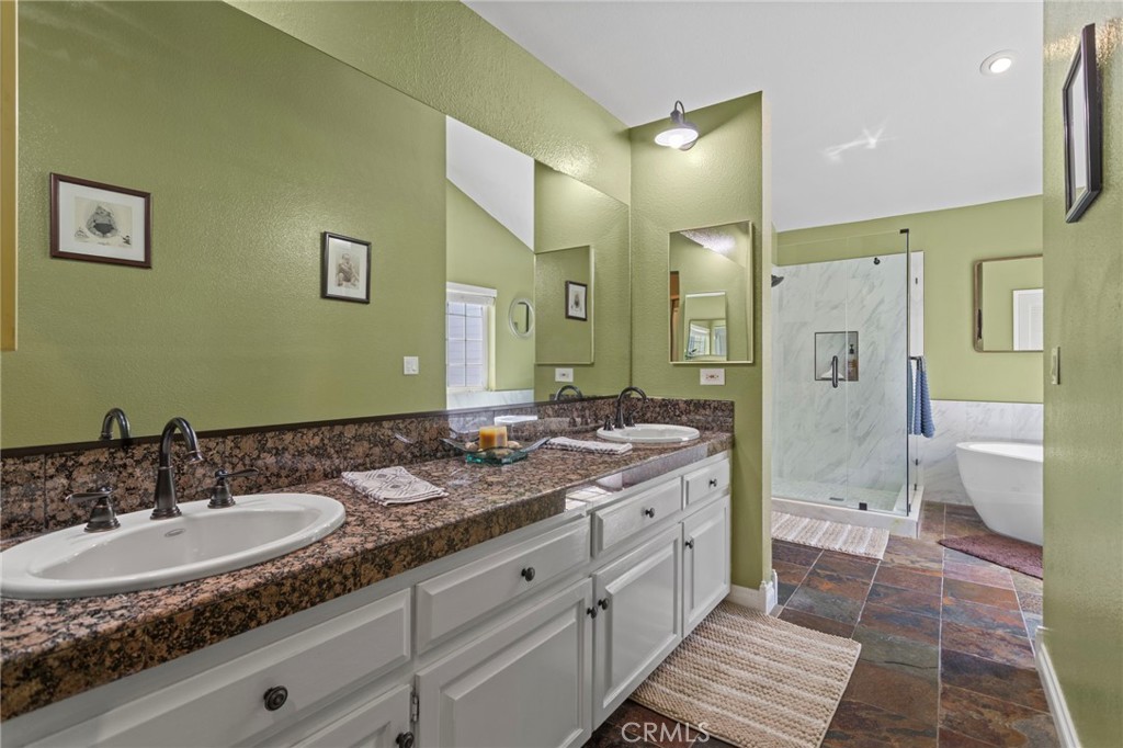 Village (TV) - Residential