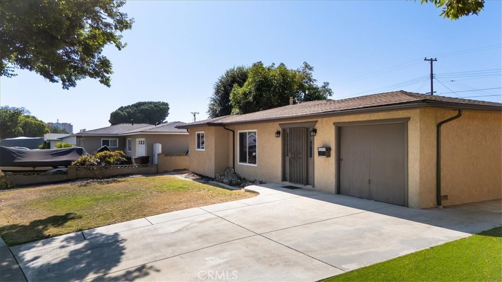 115 W Sirius Avenue