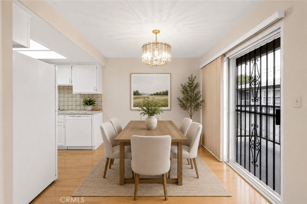 923 E Ocean 5