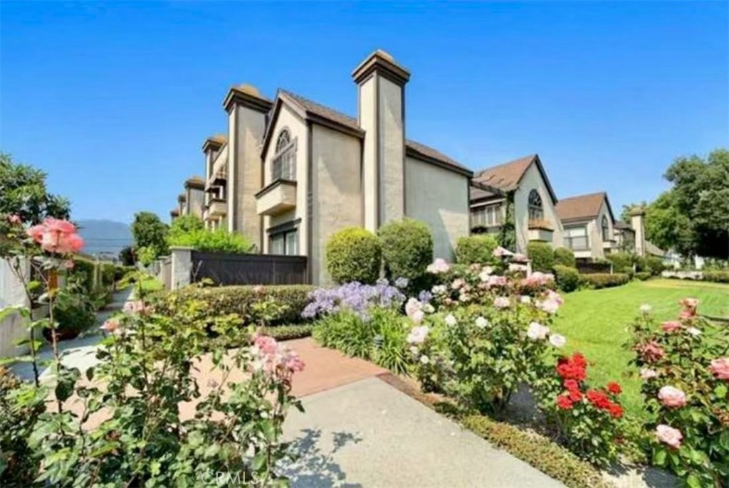 With Arcadia Unified School district and steps to Arcadia High School, Dana Middle School and Library, Close to Shopping, Transportation, Restaurants, Park and Golf Course; This is lovely townhouse situated on a safe and private street , secure and quite community. 3 Bedrooms and 2.5 Bathrooms with 2 car garage! HOA covers trash, water and exterior insurance. Don't miss this lovely townhouse in heart of Arcadia with gated property!