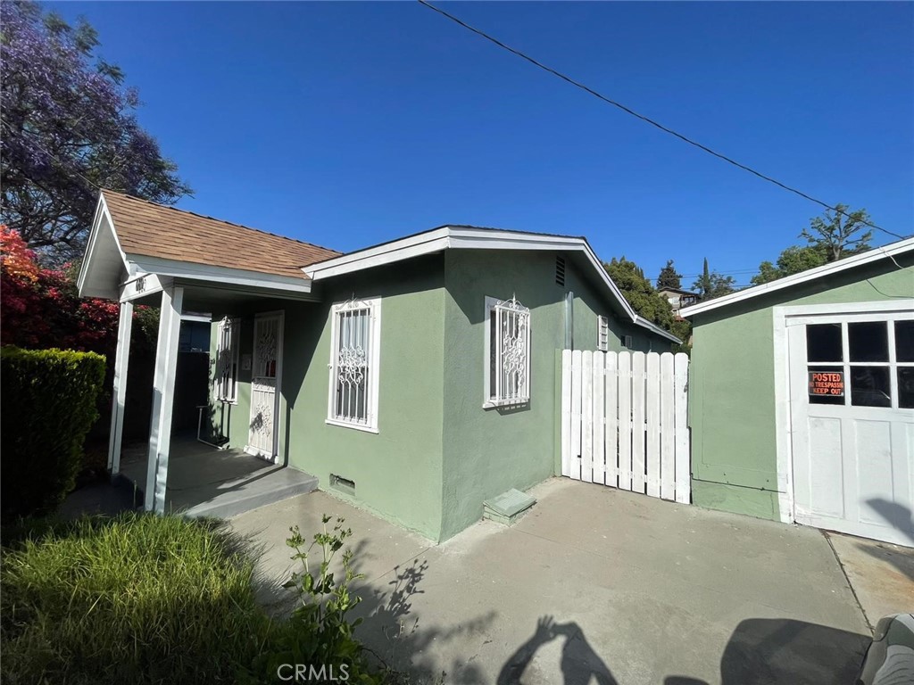 660 Silver lake Blvd
