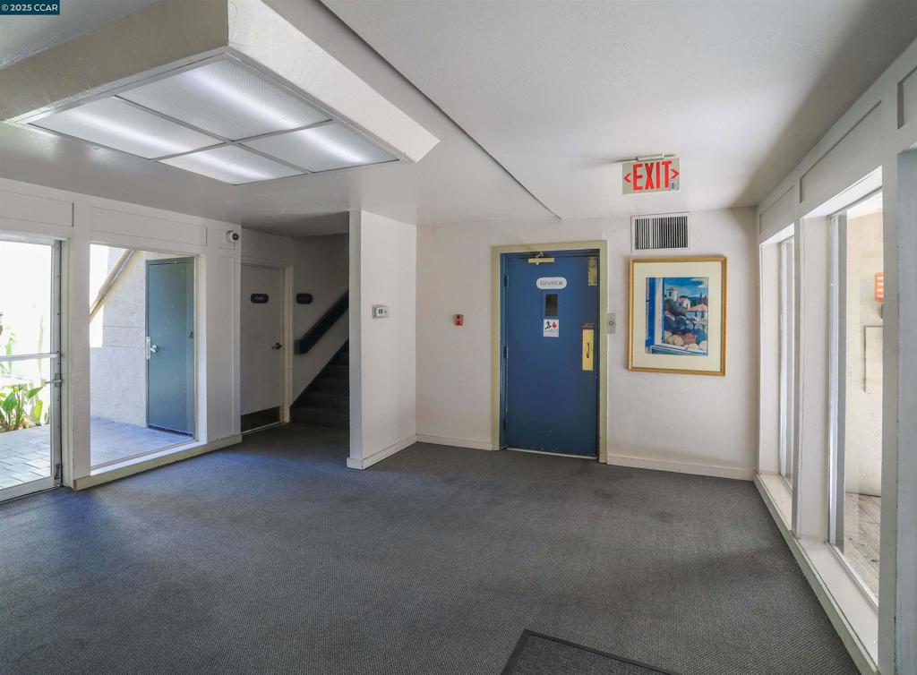 GREENWOOD CONDOS - Residential