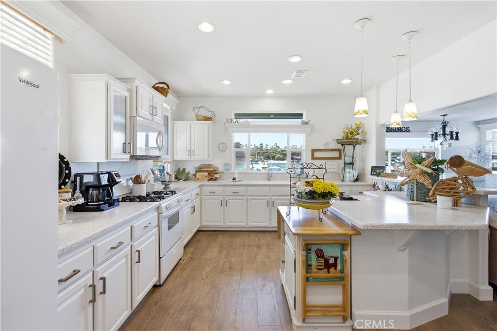 40 Saratoga, Newport Beach CA 92660 - Photo 14