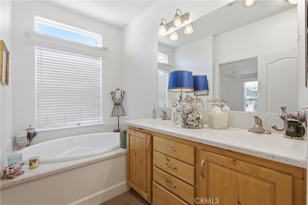 40 Saratoga, Newport Beach CA 92660 - Photo 24