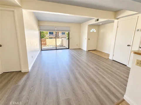 MLS: IG26216114