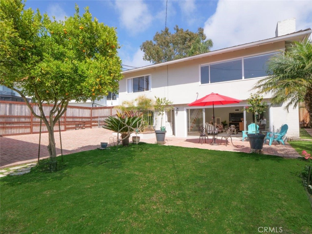 1621 Espinosa Circle