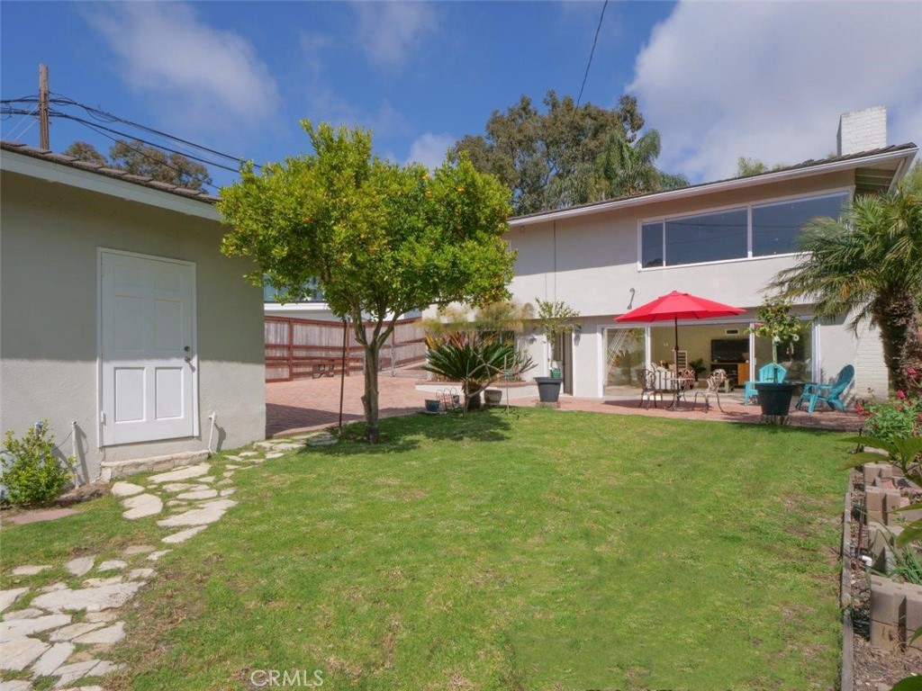 1621 Espinosa Circle
