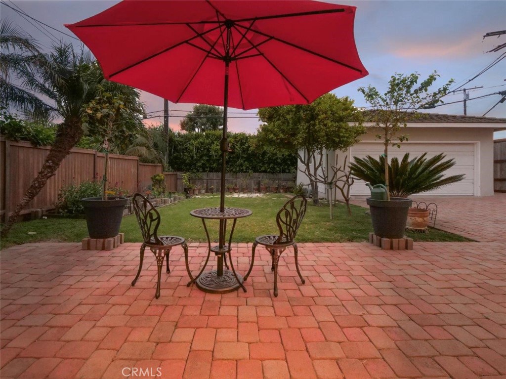 1621 Espinosa Circle