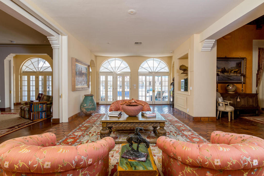 Old Las Palmas - Residential