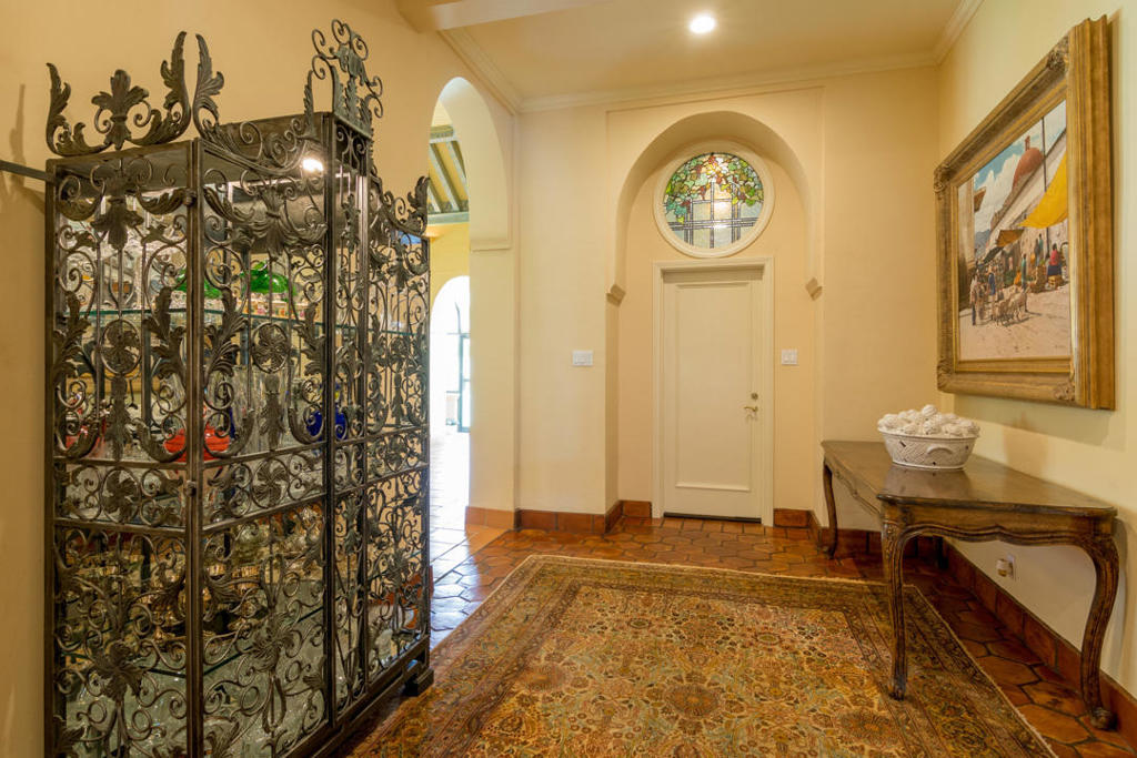 Old Las Palmas - Residential