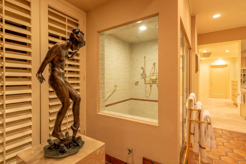 Old Las Palmas - Residential