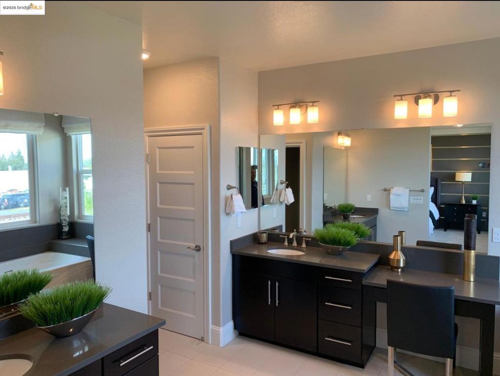 BRENTWOOD - Residential Lease