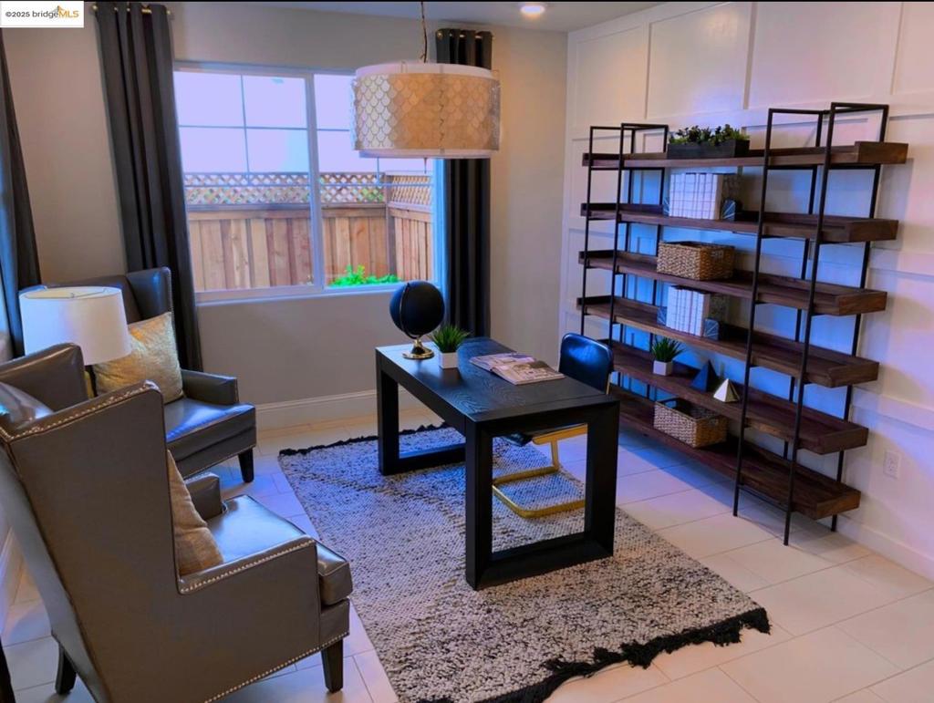 BRENTWOOD - Residential Lease