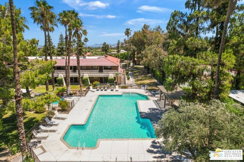Photo of 575 N Villa Court #204, Palm Springs, CA 92262 (MLS # 26991729PS)