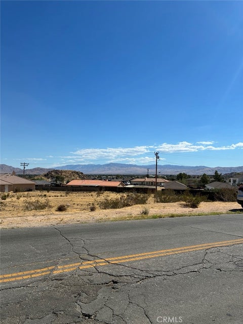 Photo of 0 Rancherias, Apple Valley, CA 92307 (MLS # HD26220778)